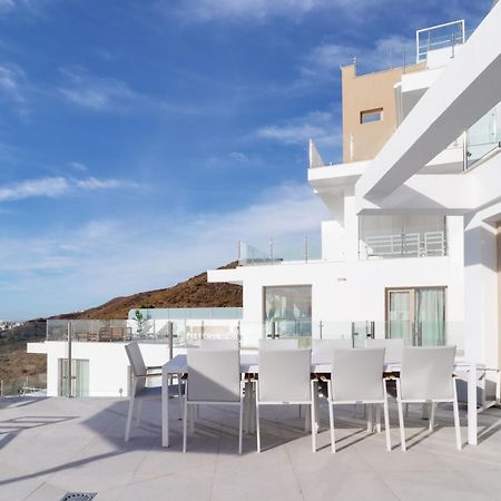 Bayview Hills, Luxury 2 Bedroom Apartment Malaga Ngoại thất bức ảnh